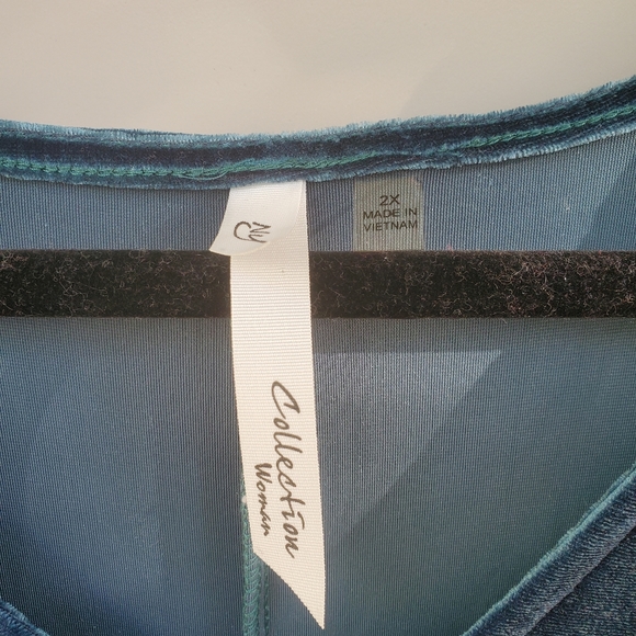 NY Collection Velvet Cold shoulder high low dress - Picture 4 of 7